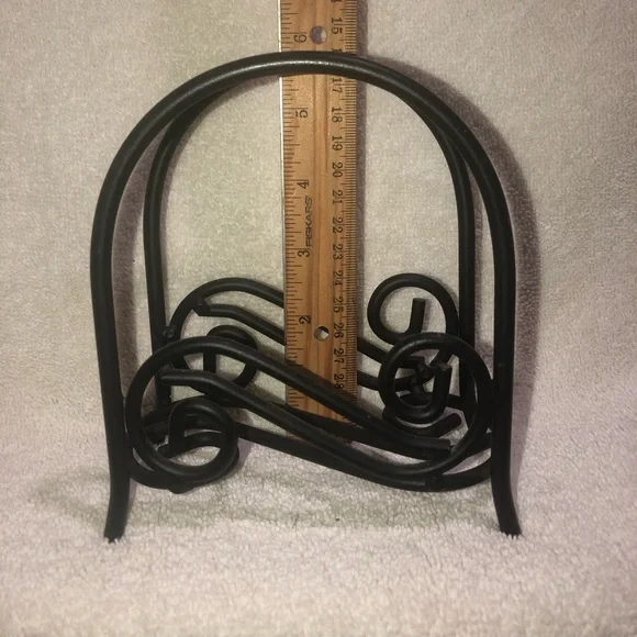 BLACK WROUGHT IRON NAPKIN HOLDER - Picture 4 of 6